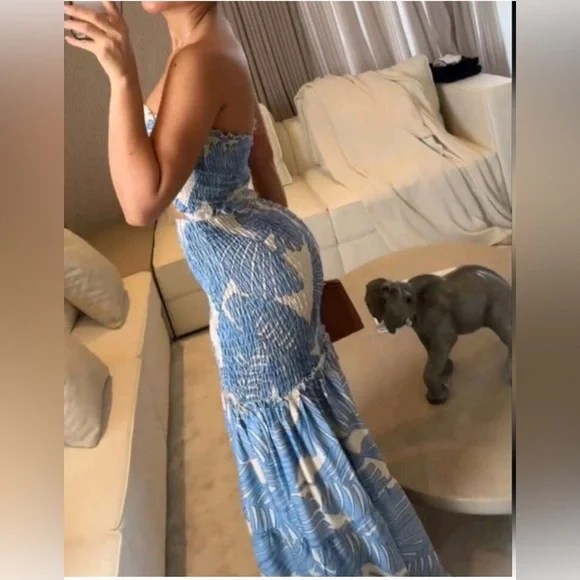 Tropical Print Ruched Bandeau Vacation Dress - Picture 2 of 5